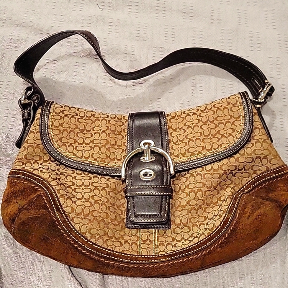 Coach shoulder bag